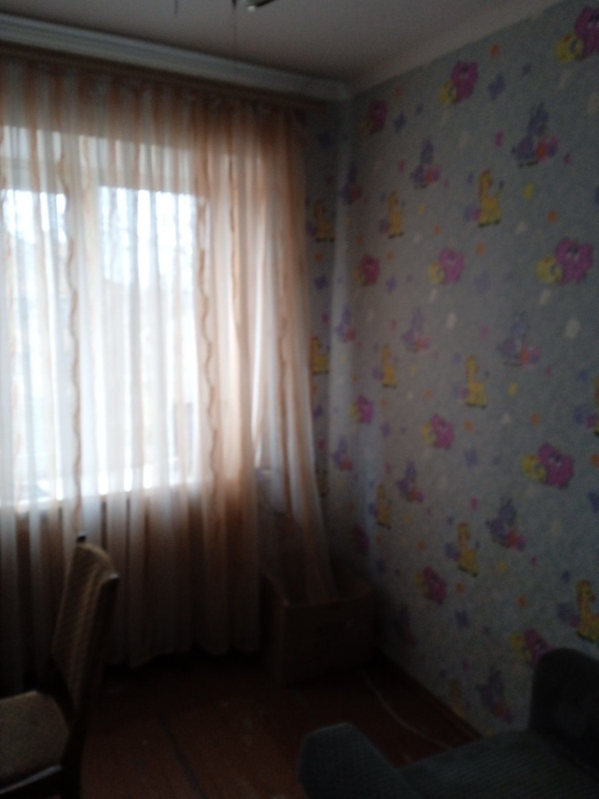 Продаж 2к квартири біля стардому 16000$