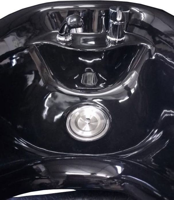 Rampa para lavatório capilar, usada, com estampa floral preta