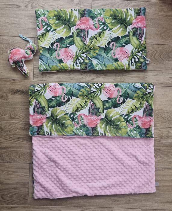 Kocyk + poduszka + zawieszka / Minky róż flamingi / Bawełna Handmade