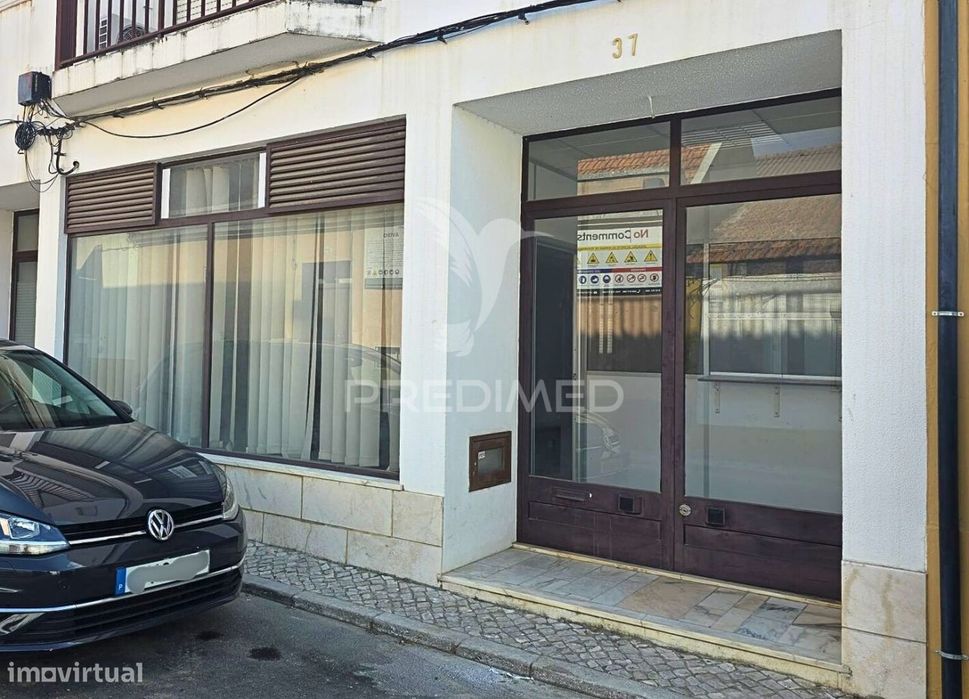 Loja - Centro de Grândola - 147,1 m² - Comércio