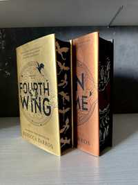 Fourth Wing and Iron Flame - Rebecca Yarros