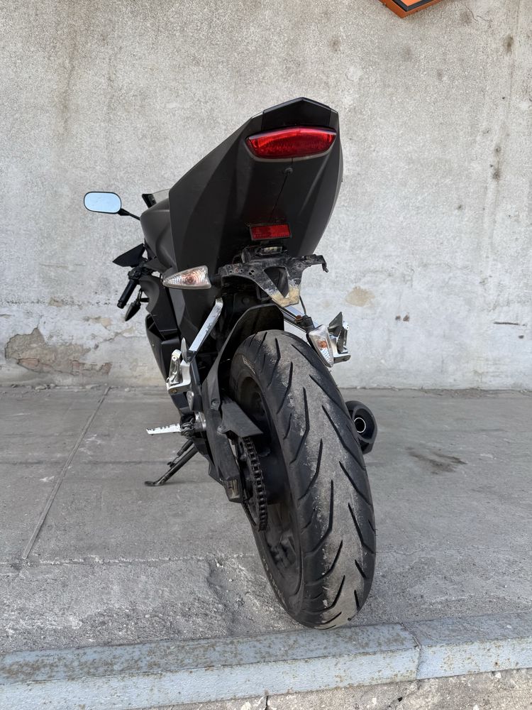 Yamaha yzf r 125 uszkodzona z Niemiec 2015 odpala
