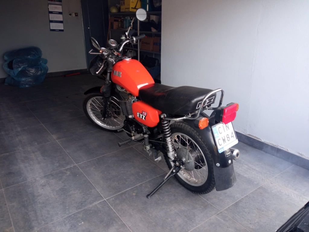Motocykl MZ ETZ 150