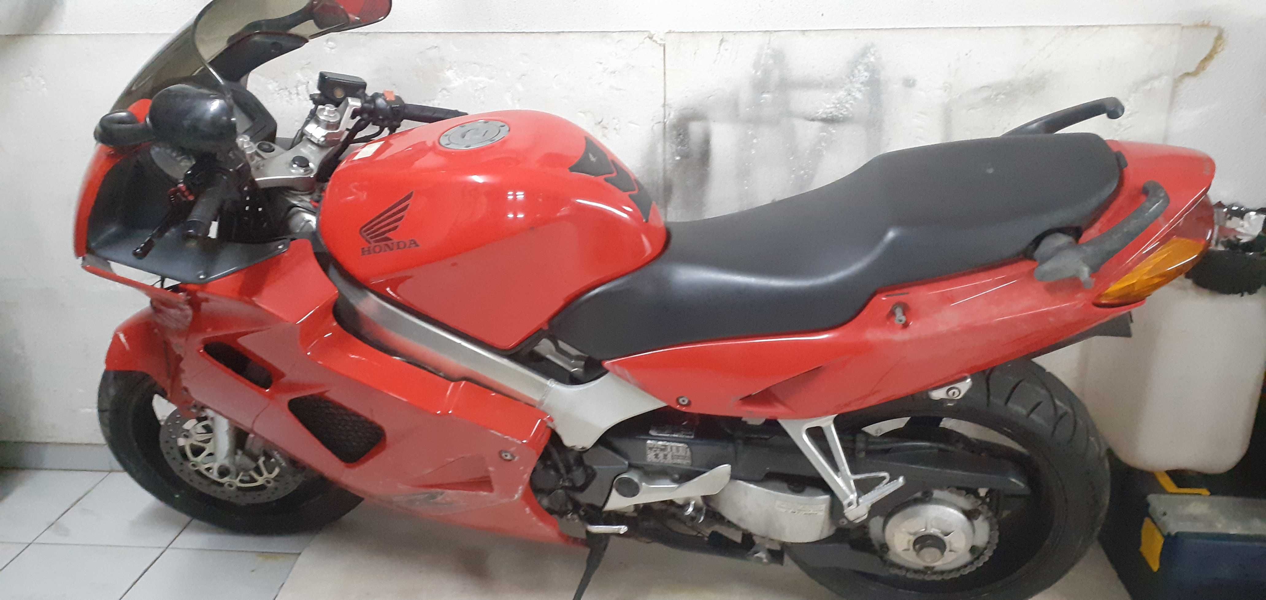 Honda vfr 800 fi para peças