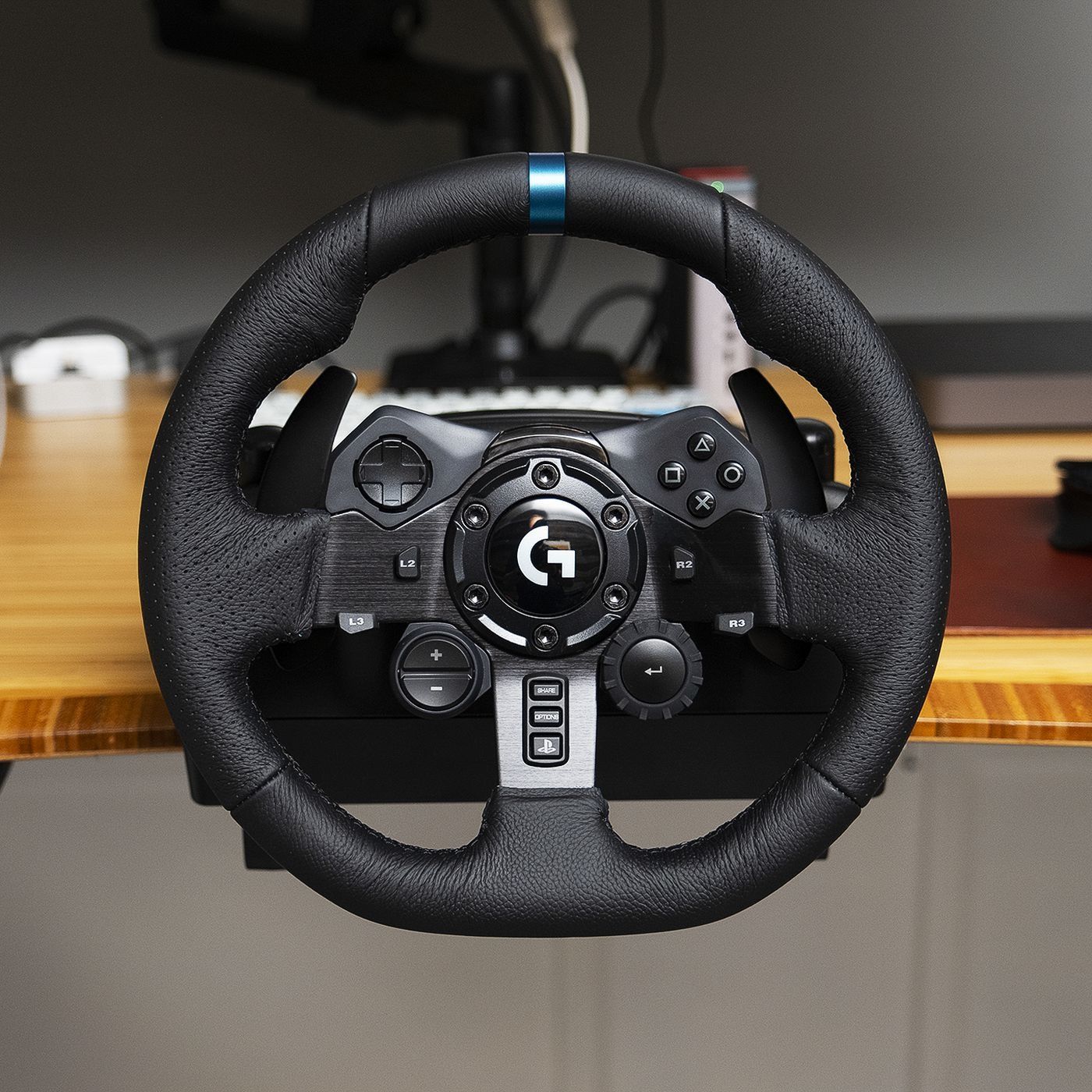 LOGITECH G923 volante e pedais simracing playseat gaming PlayStation