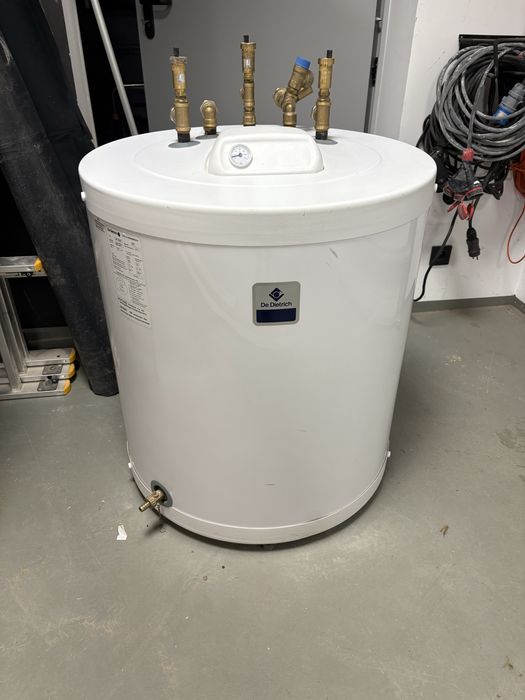 Zasobnik wolnostojacy 150L, De Dietrich
