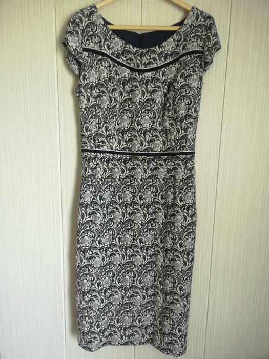 Elegancka sukienka