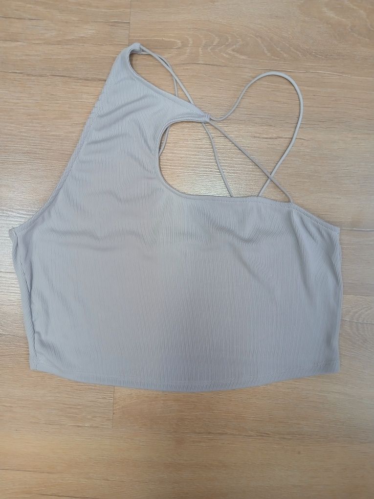 Szary top z Bershki