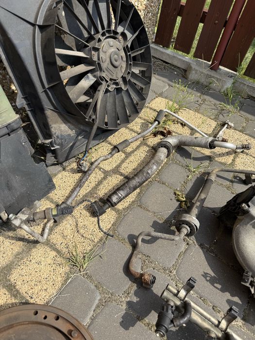 Czesci e36 M43 klimatyzacja sprzeglo chlodnica