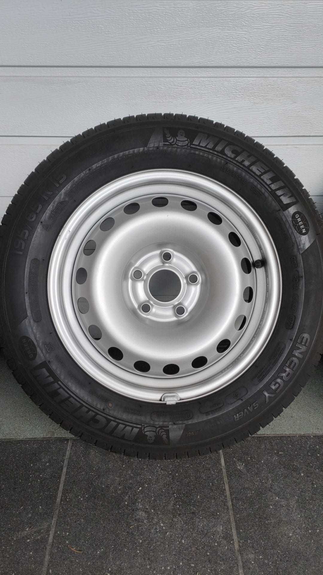 Koła stalowe Renault Kangoo II 15" 5x108 opony lato 195/65/15 (OL1642)