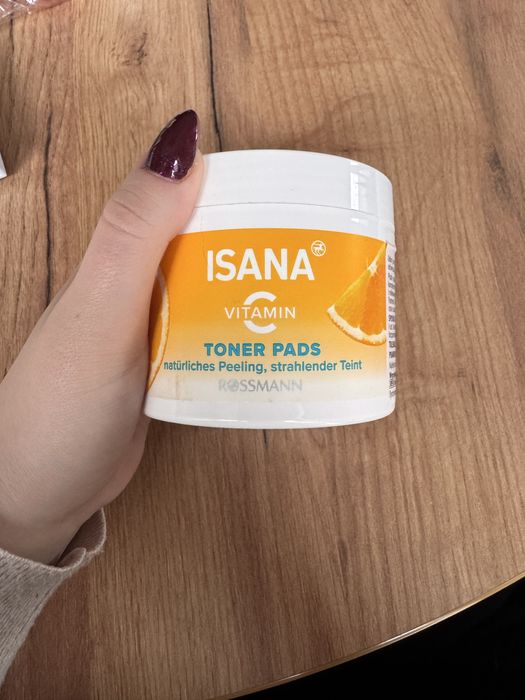 Isana toner pads