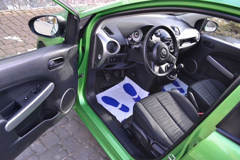 Mazda 2 1,3B Sprowadzona Opłacona Super Stan