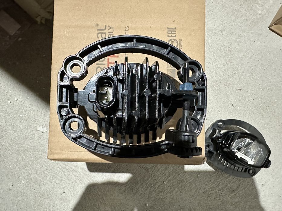 Противотуманка LED ПТФ Jeep Compass 2022-2023 год