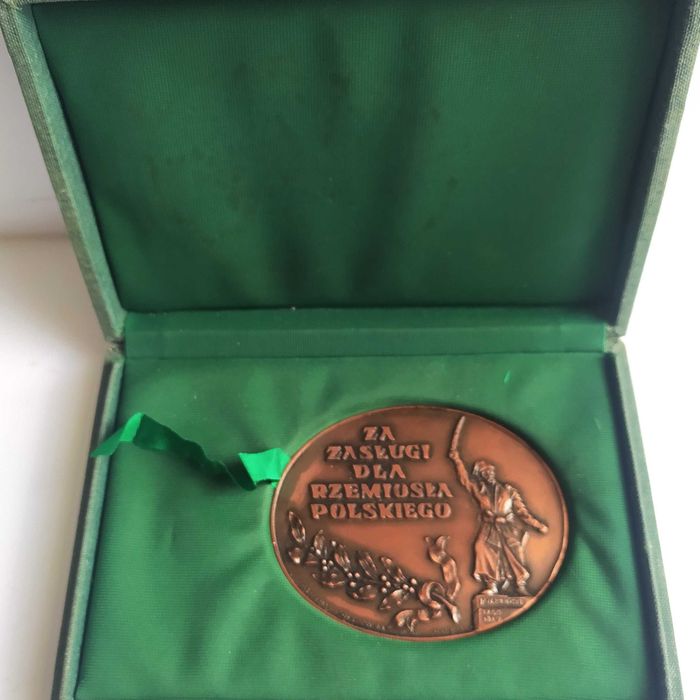 Medal pamiątkowy Za Zasługi dla Rzemiosła Polskiego