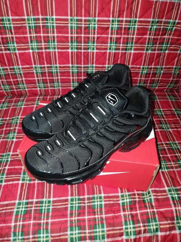 NikeAirMaxTNPlusBlack r.46