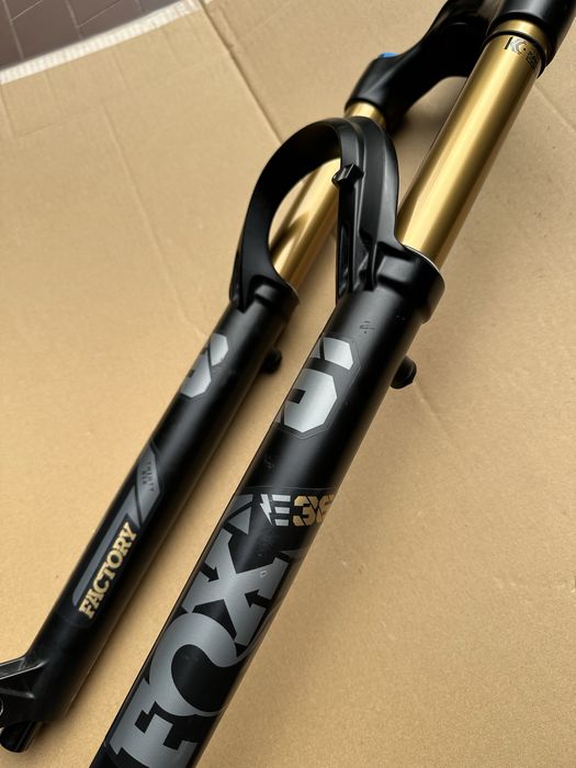 Amortyzator FOX Factory 36 Float 29” Kashima 150mm FiTGrip2