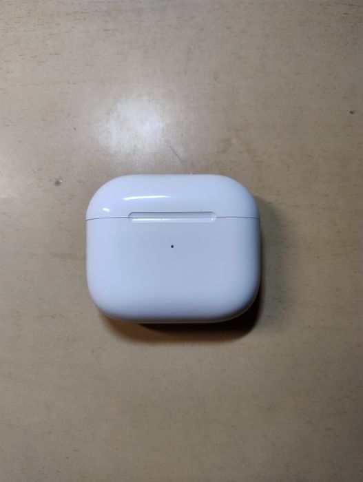 AirPods 3 покоління Лежать без діла!!