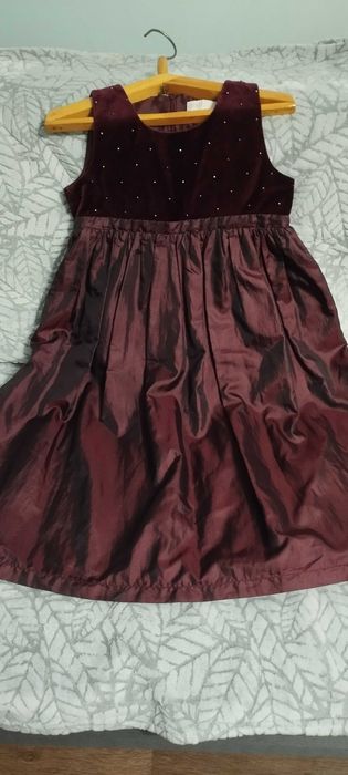 Нарядное платье на девочку 6 лет