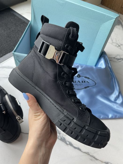 Кеди жіночі prada