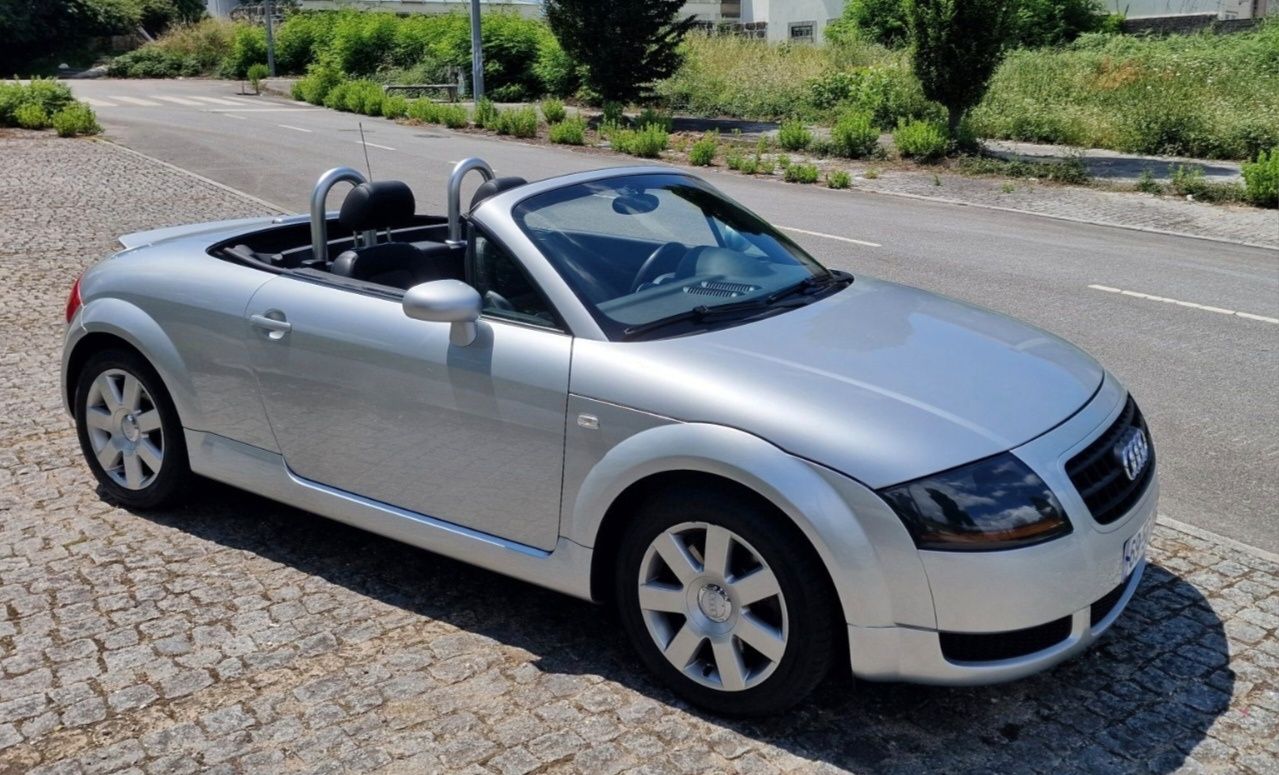 Audi TT 1.8 roadster  NACIONAL  só 62900 km reais