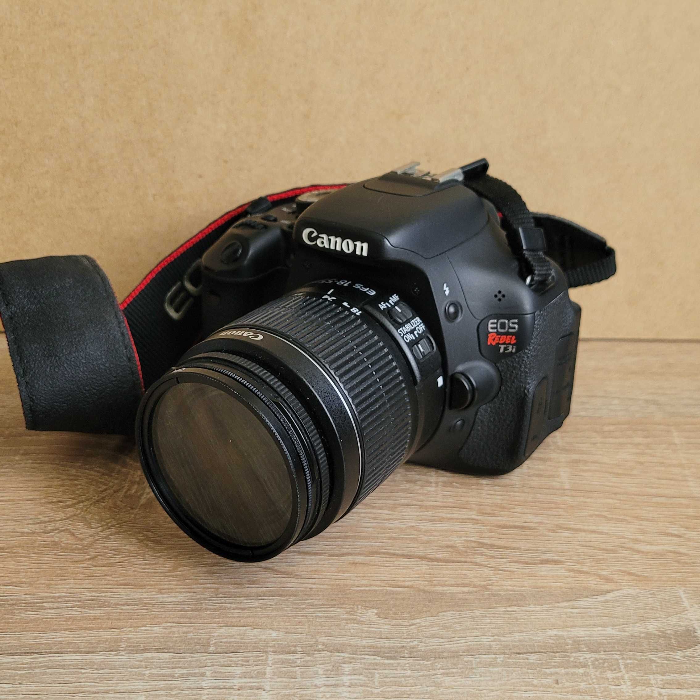 Canon EOS REBEL T3i (Canon 600d) + torba z akcesoriami