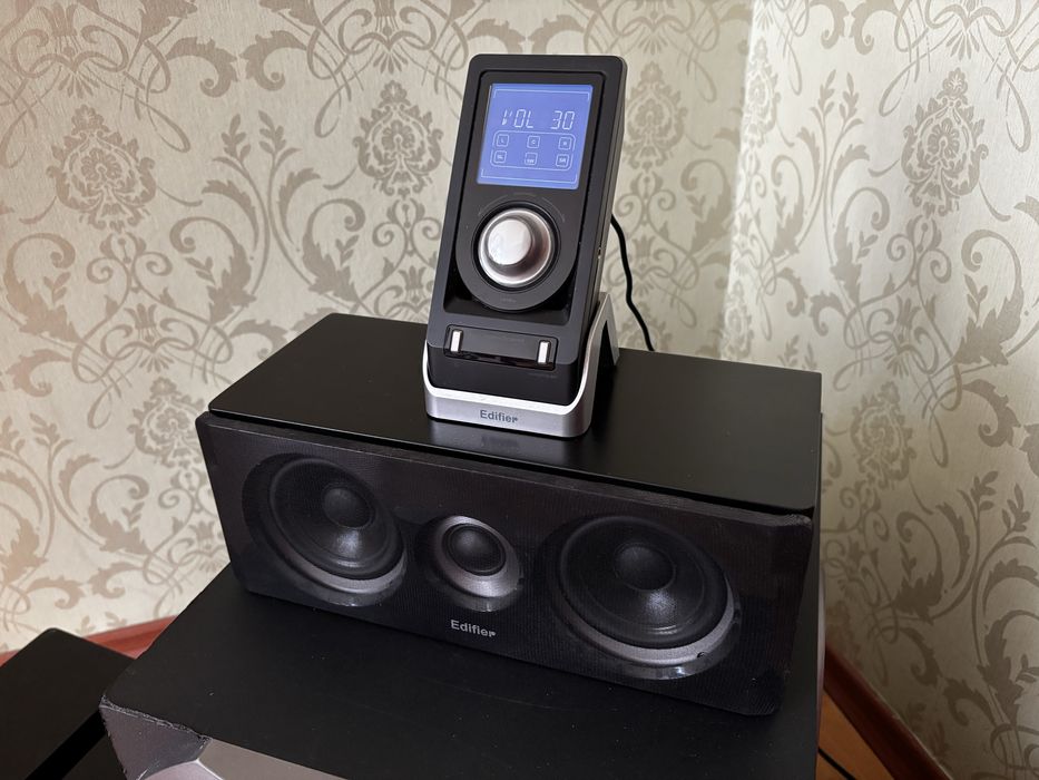 Edifier S550 Аудіо система 5.1, cабвуфер та 5 колонок