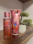 Вікторія сікрет міст, лосьон Velvet Petals Victoria's Secret