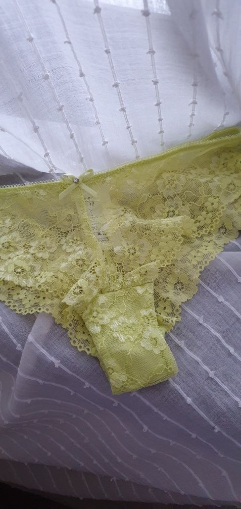 Lingerie de renda