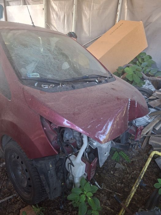 Sprzedam samochód osobowy ford ka, po wypadku
