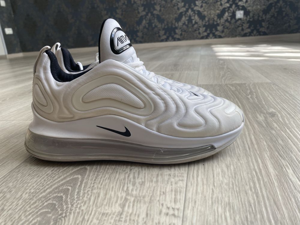 Кросівки жіночі Air Max 720