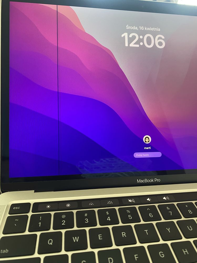 Macbook Pro M2 2022 8gb