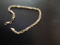 Bransoletka złota 585 14 k
Długość 20,7 cm waga 4 gr.