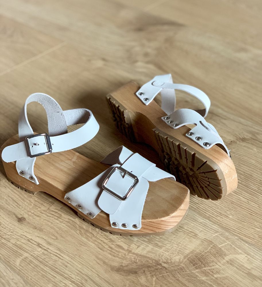 Zara drewniaki drewniane sandały