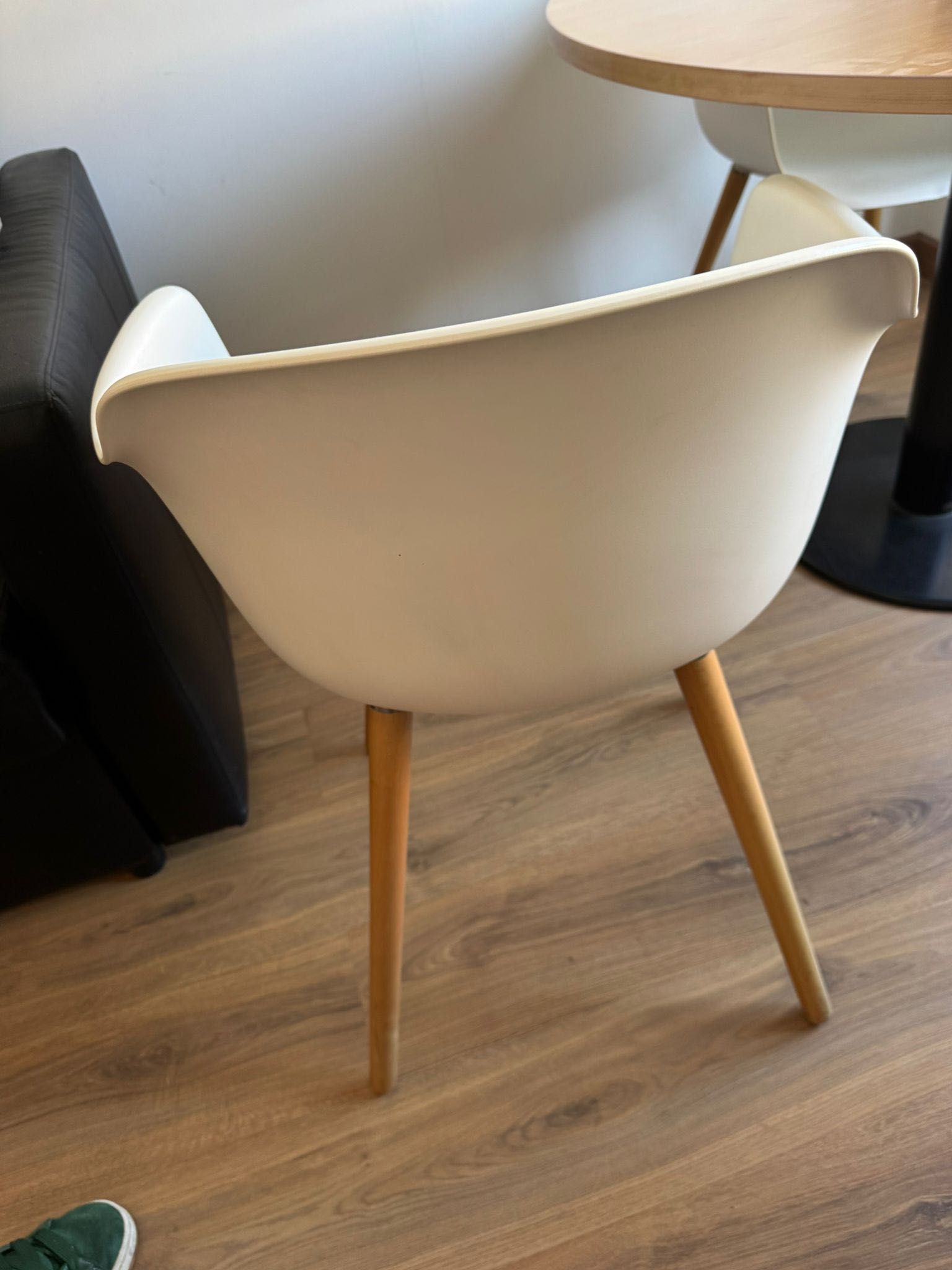 2x Cadeiras Ikea Brancas