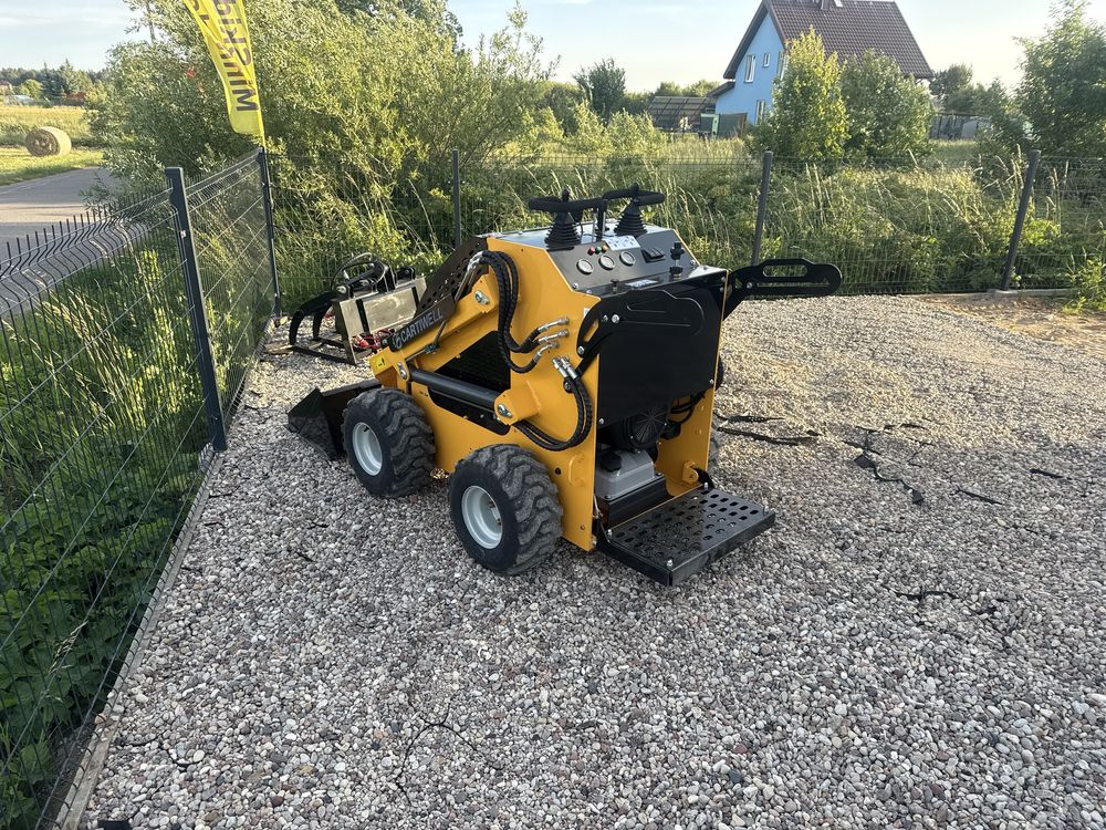 Nowość 2025 MiniŁadowarka SKID STEER SKIDER W-460 Model 2025 frez 4x4