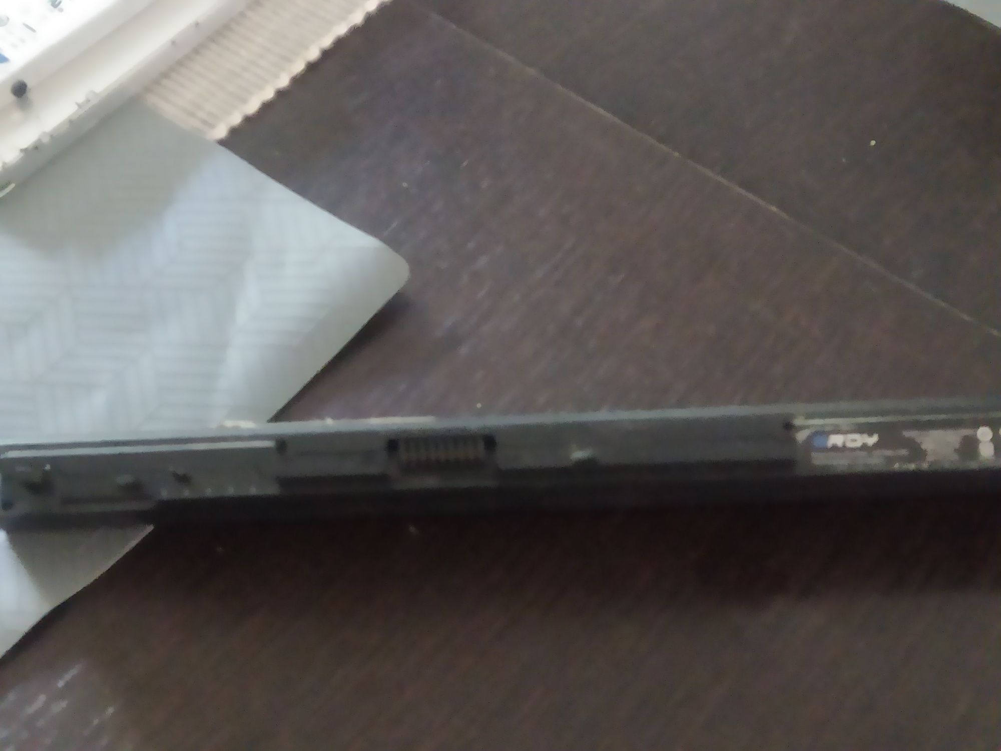 Sprzedam baterię do laptopa HP
