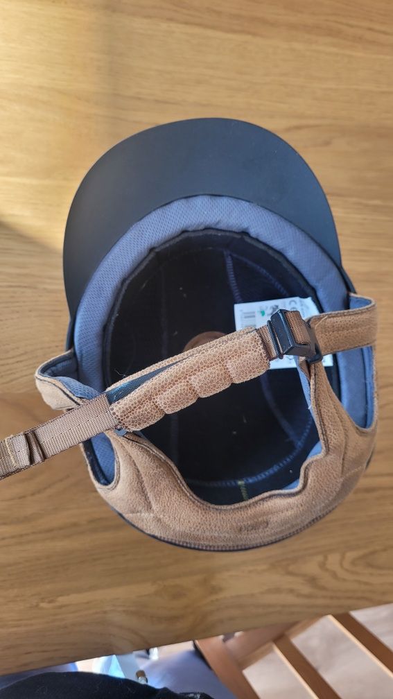 Kask jeździecki Fouganza 55cm