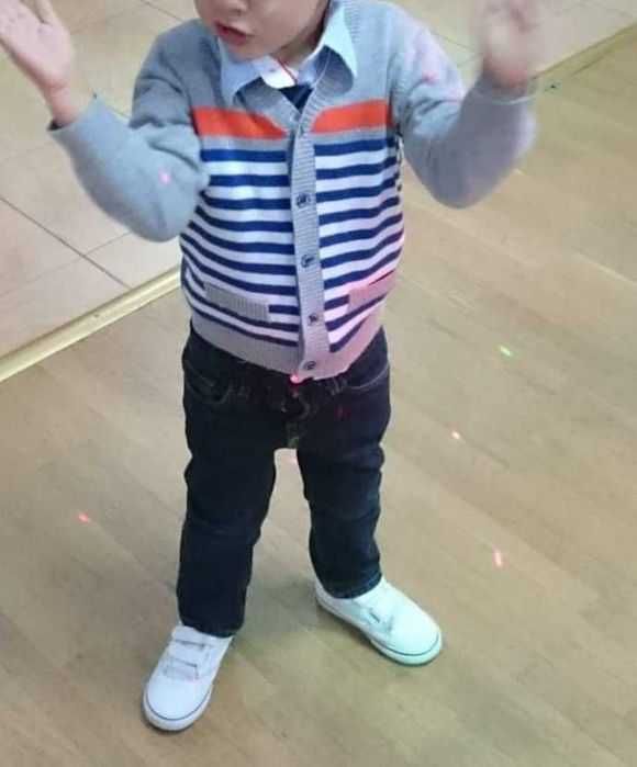 Komplet C&A r. 92 elegancki koszula i sweterek chłopięcy