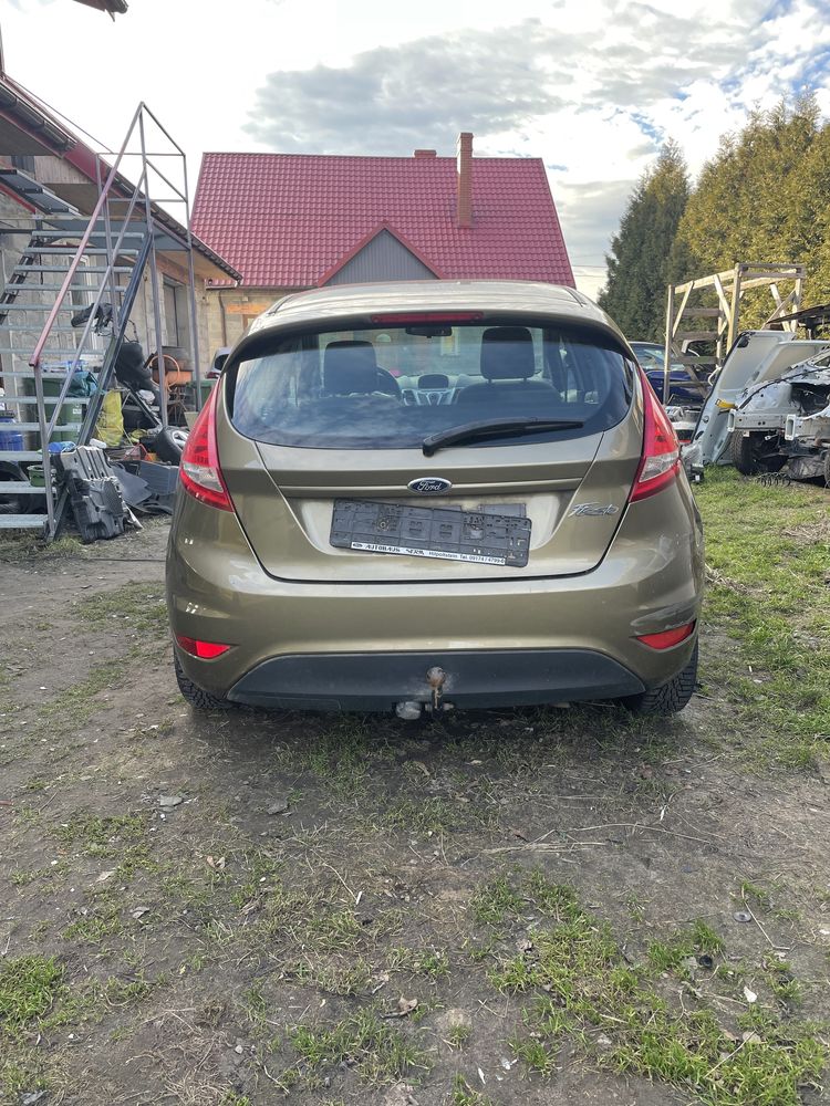 Ford fiesta mk7 cała na czesci w 3 kolorach