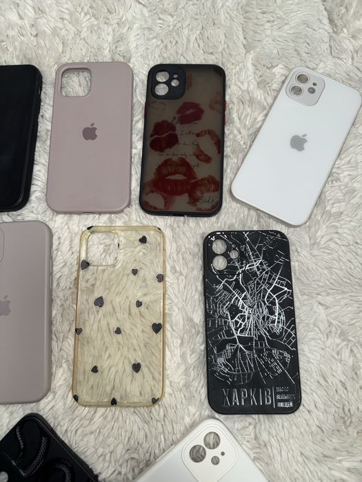 Чехлы на iphone 12