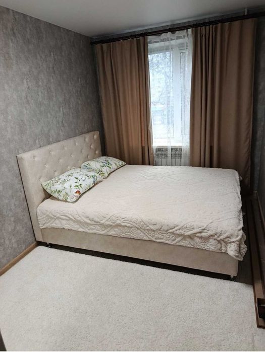 Продам 2х кв ремонтом газовый дом  ул Бочарова .