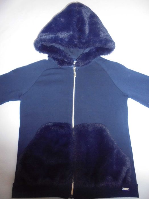 casaco de menina da marca MAYORAL