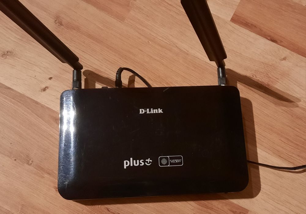 D-LINK Router Wi-Fi z modemem 3G/4G DWR 921
DWR-921