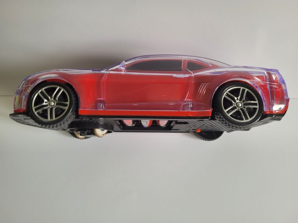 Auto tańczące, grające i świecące