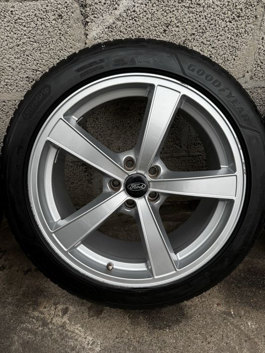 Koła Zimowe R19 5x108 Ford SMax Galaxy Opony 245/45/19 2023r.