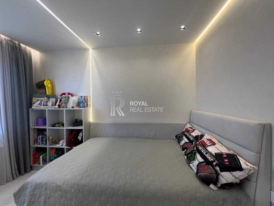 Осещина Продаж Будинку КМ Троянда з Ремонтом 240м2 8 сотих 6к