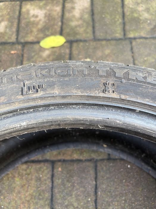 Opony Nokian Powerproof 225/40 R18 92Y XL