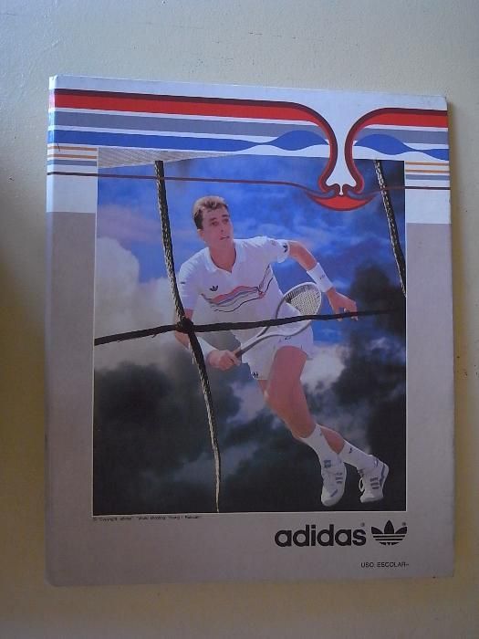 capa A4 tenis adidas vintage