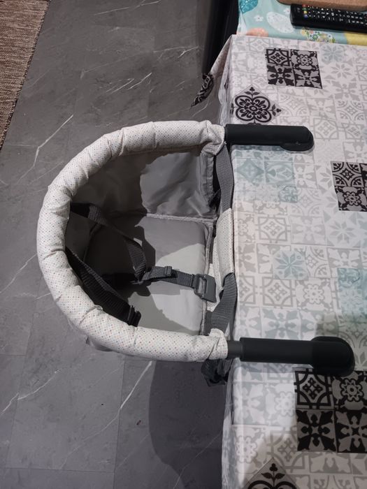 Cadeira de bebe refeição