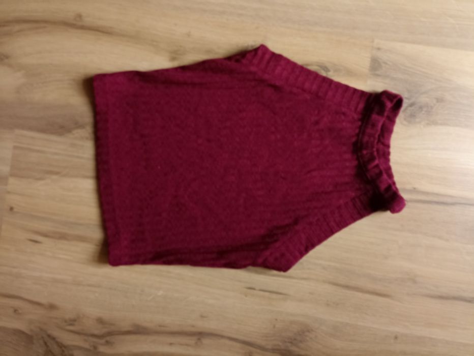 Top bordowy.  XS Bershka